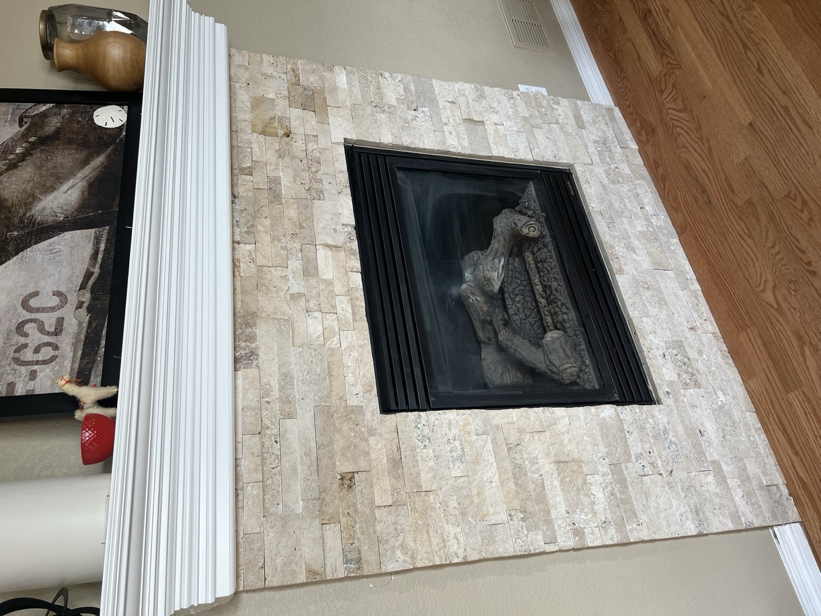 Stone fireplace feature wall detail